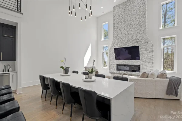 COASTAL LEDGE INSIDE 2